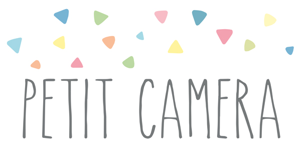 Bild von der Webseite von Petit Camera, Babyfotografie